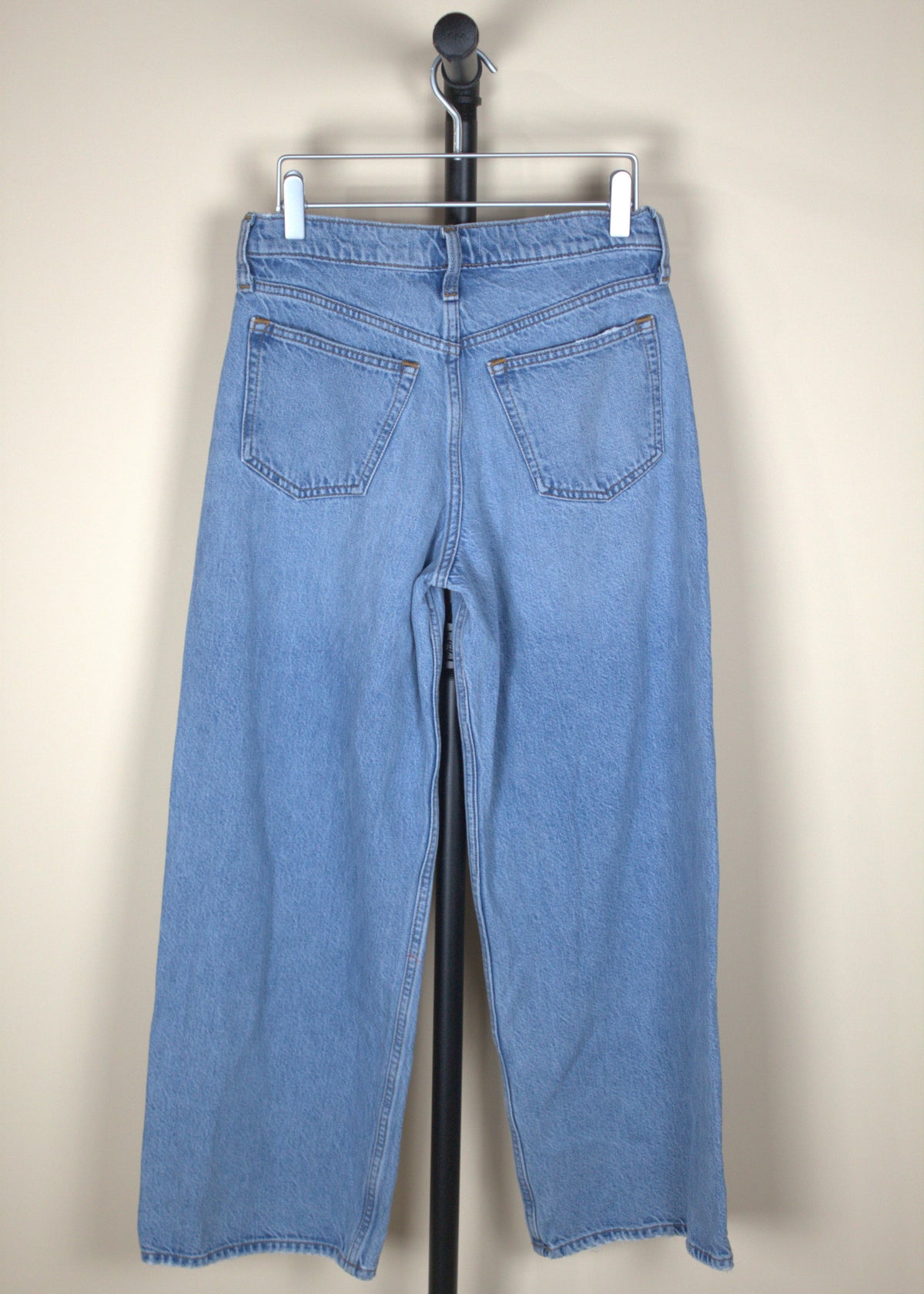 Abercrombie The Wide Leg Mid Rise Light Wash