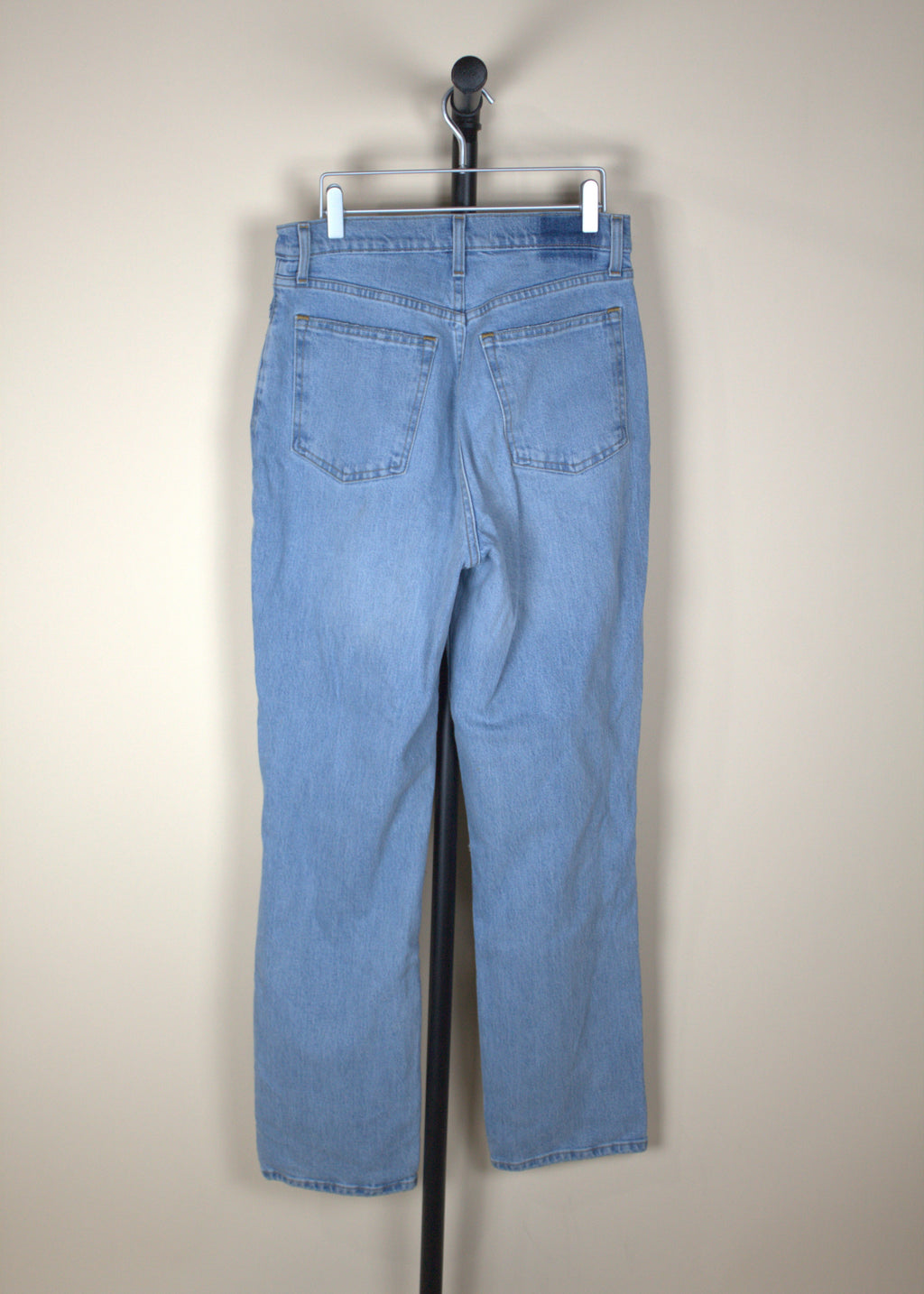 Abercrombie Curve Love The '90s Straight Ultra High Rise Ripped Jeans