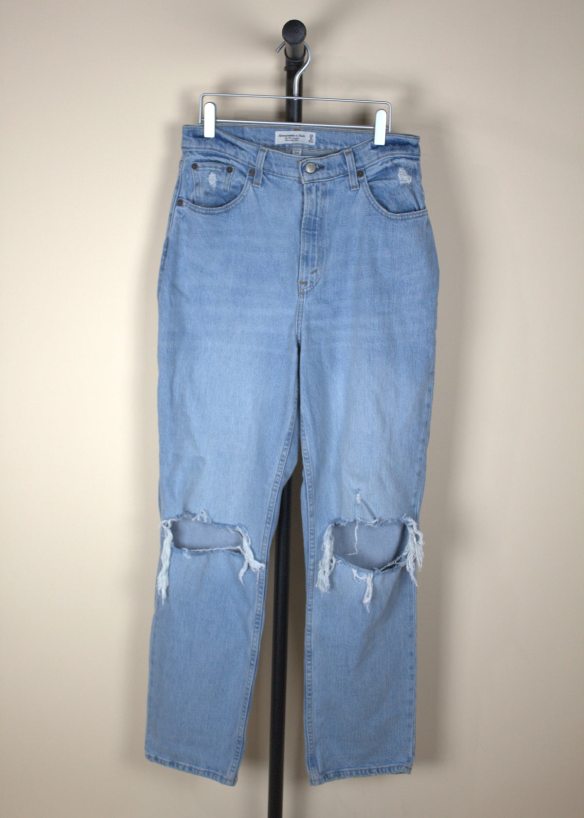 Abercrombie Curve Love The '90s Straight Ultra High Rise Ripped Jeans