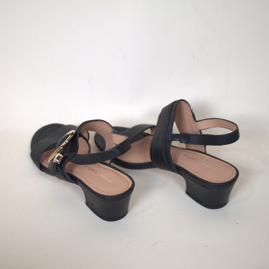 Andre Assous Patresa Women's Sandals