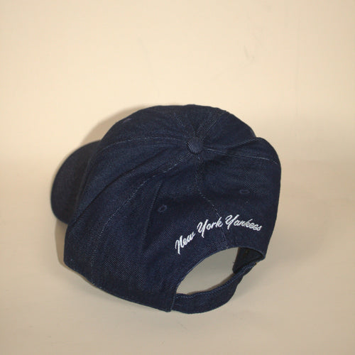 Abercrombie & Fitch New York Yankees '47 Clean-Up Denim Hat