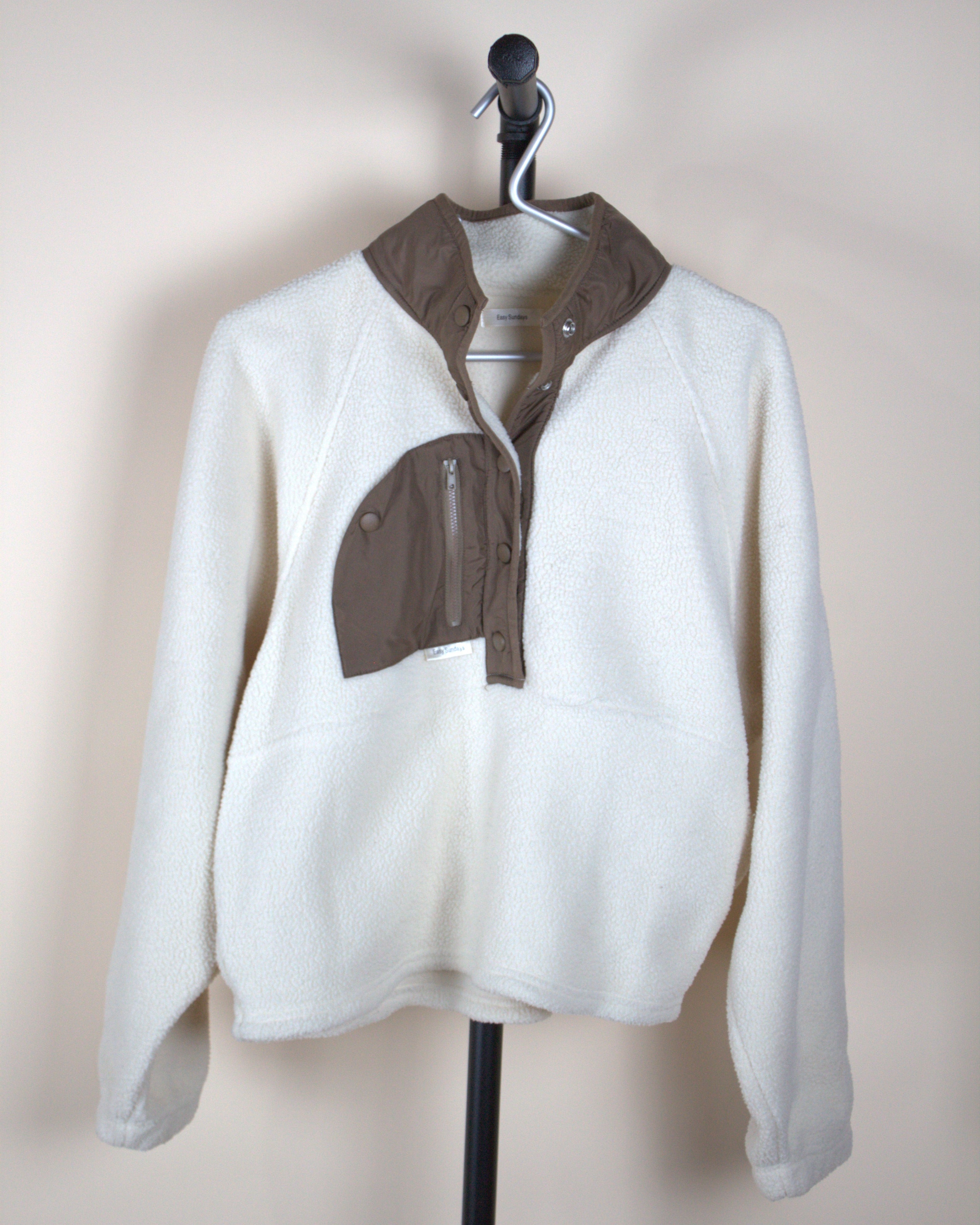 Easy Sundays Sunday Fleece Jacket in White & Brown
