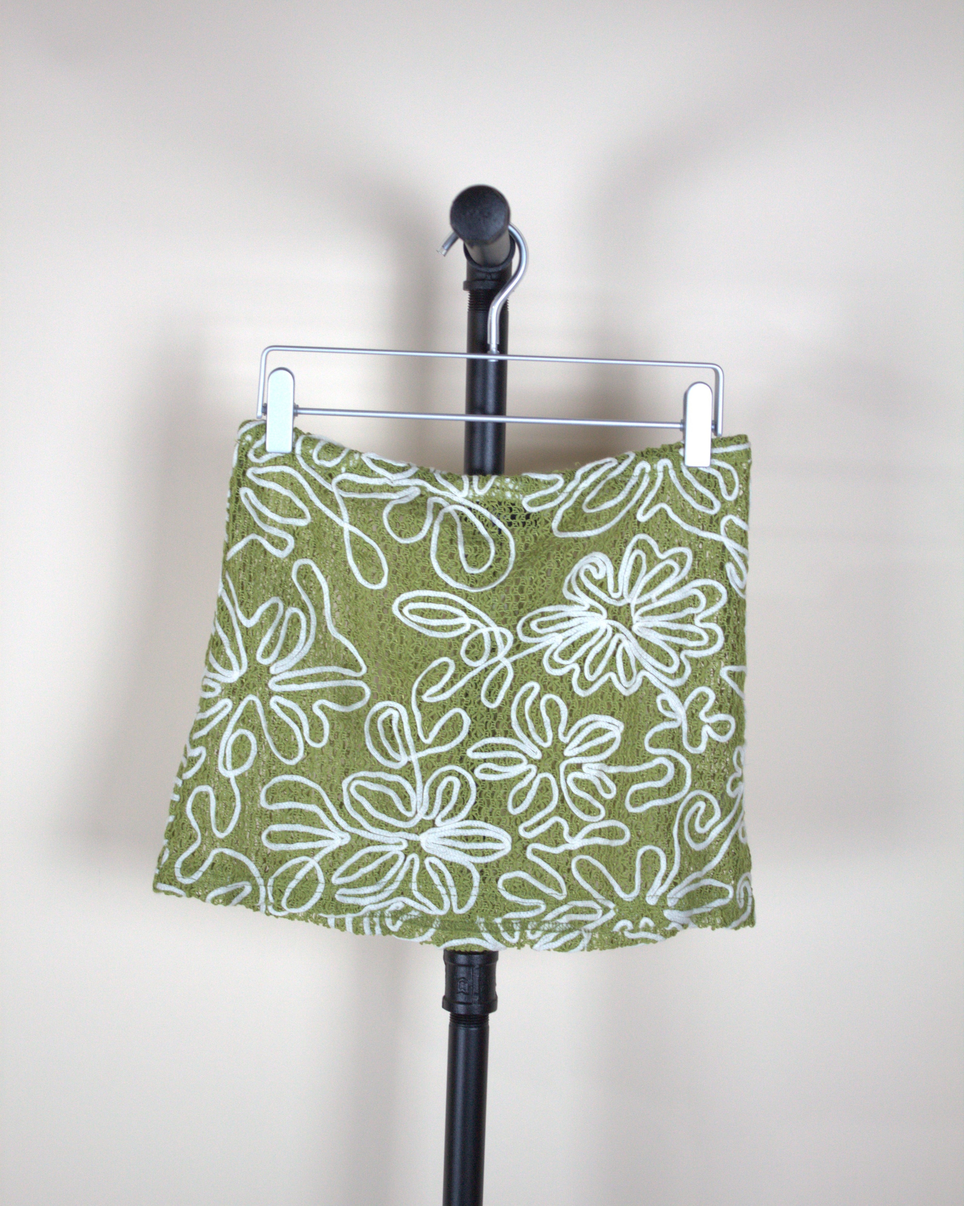 Lulu's Green & White Floral Skirt (New with Tags)