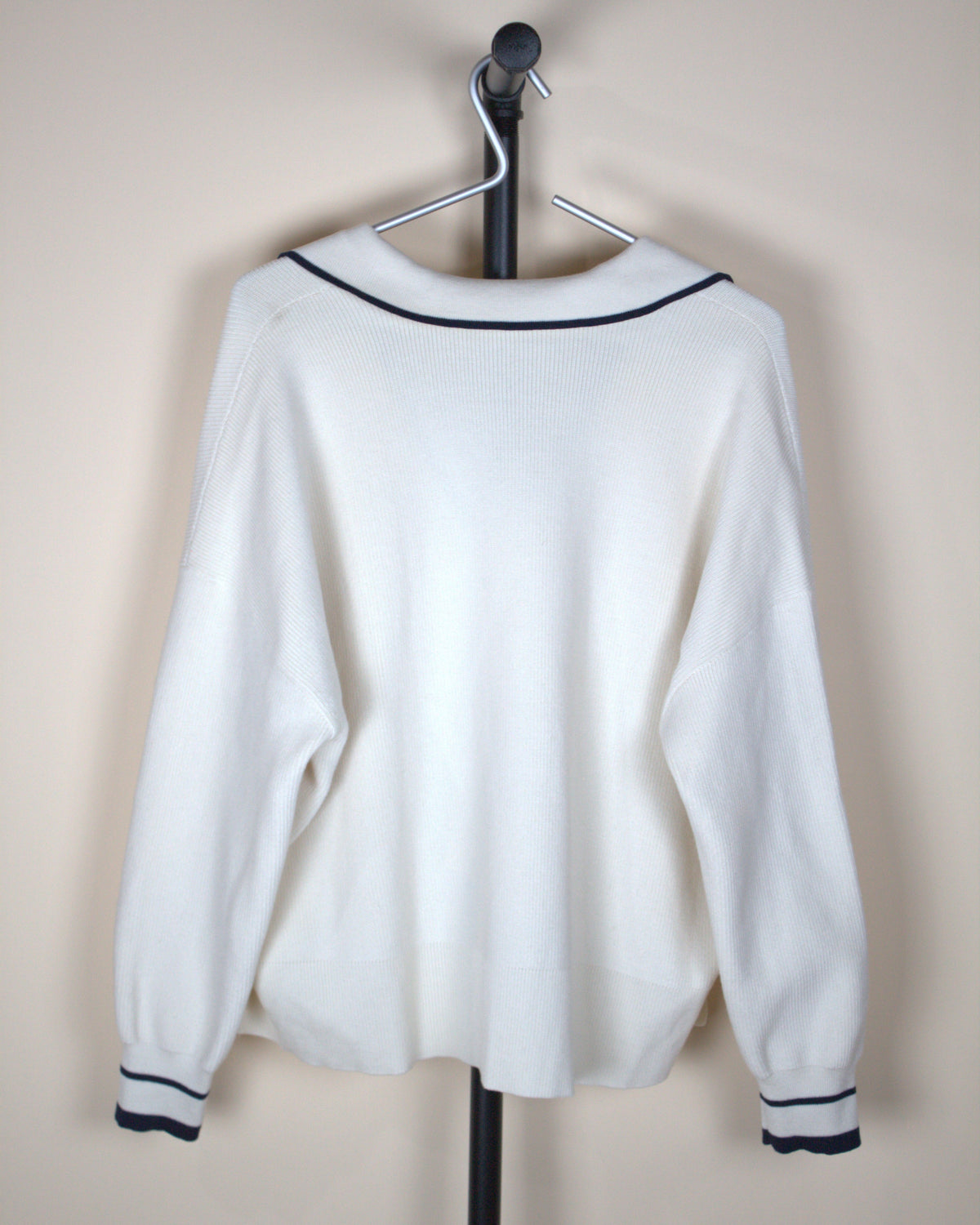 Gentle Fawn White V Neck Sweater