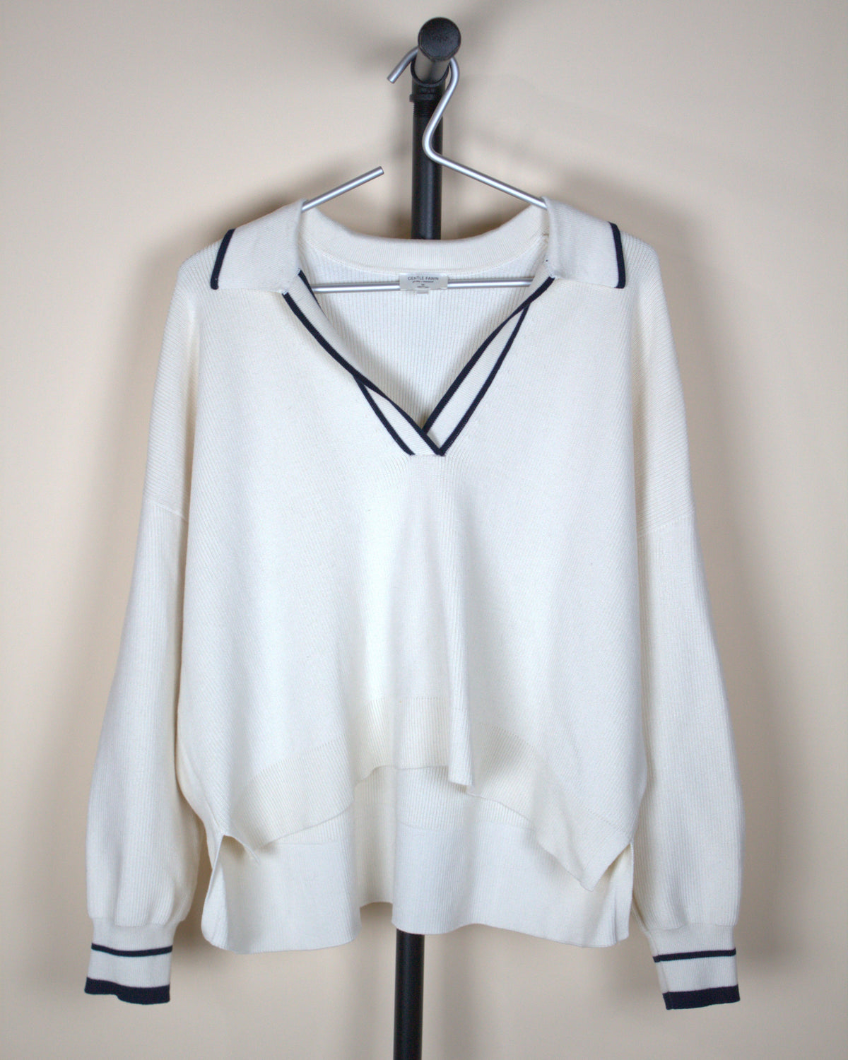 Gentle Fawn White V Neck Sweater